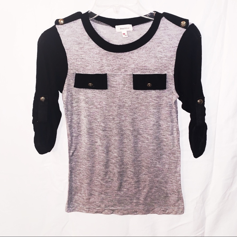 Grey and black 3/4 sleeve shirt